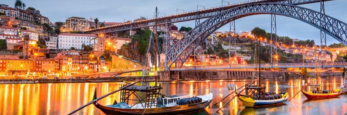 Take advantage of an exclusive discount - Picturesque Portugal