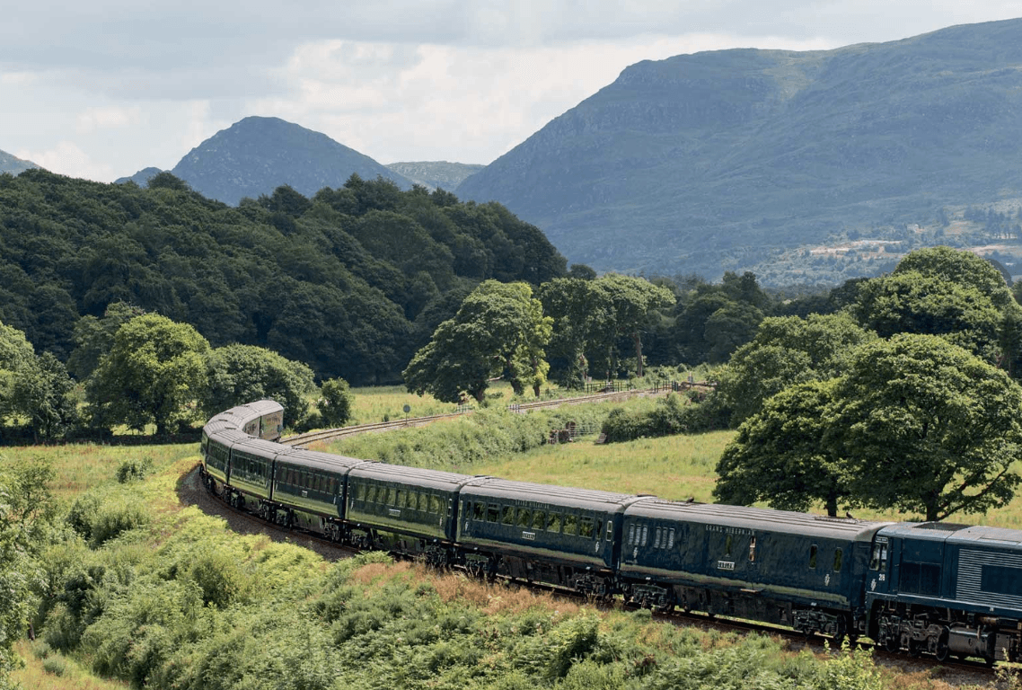 Guide des 7 meilleurs voyages en train de luxe à travers le monde